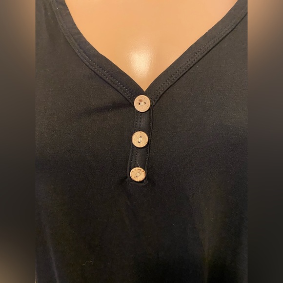 New no tags long sleeve top , v neck, soft material, great if you are expecting, - Picture 2 of 4